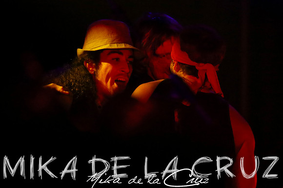 04mika de la cruz-Macaco  Alrumbo 2013