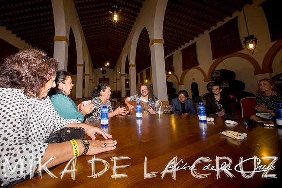 10mika-de-la-cruz-Monkey-week- familia-montoya-Raimundo Amador- 2013